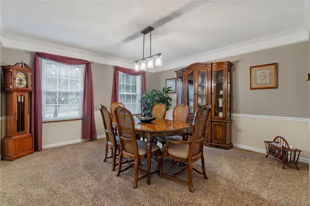 4948 Meadow Crest Dr gallery image 35