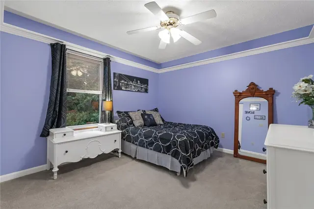 4948 Meadow Crest Dr gallery image 48