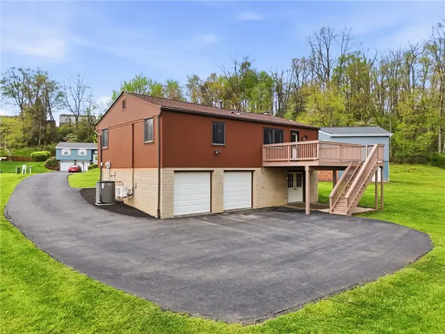 4972 Field Acres Dr gallery image 7