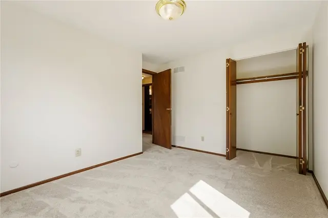 4972 Field Acres Dr gallery image 14