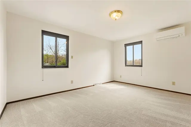 4972 Field Acres Dr gallery image 21