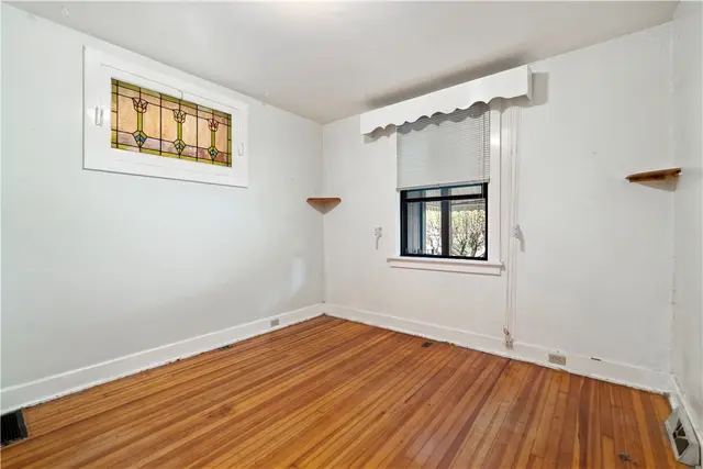 5 Oakley Avenue gallery image 2