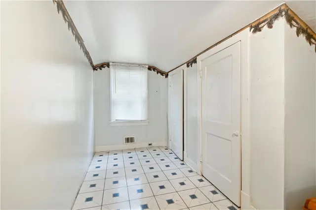 5 Oakley Avenue gallery image 28