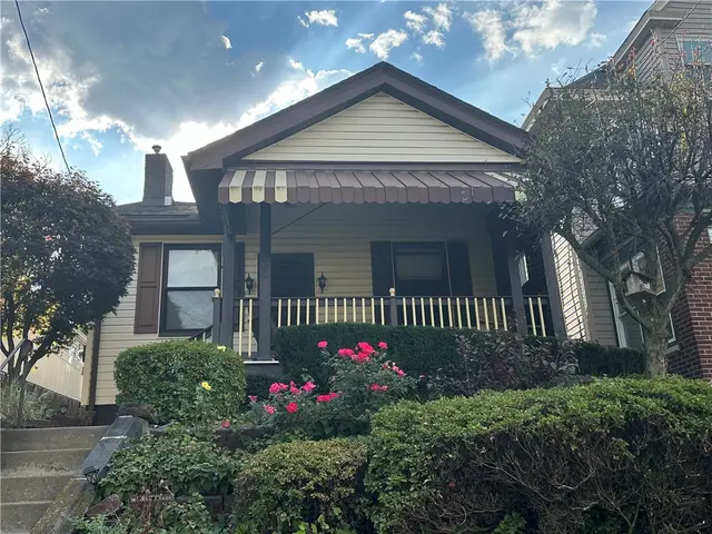 5 Oakley Avenue
