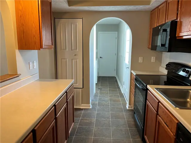 50 Blueberry Ln gallery image 8
