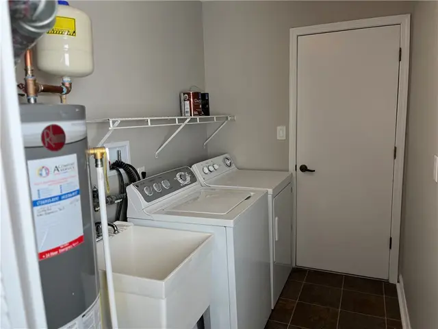 50 Blueberry Ln gallery image 9