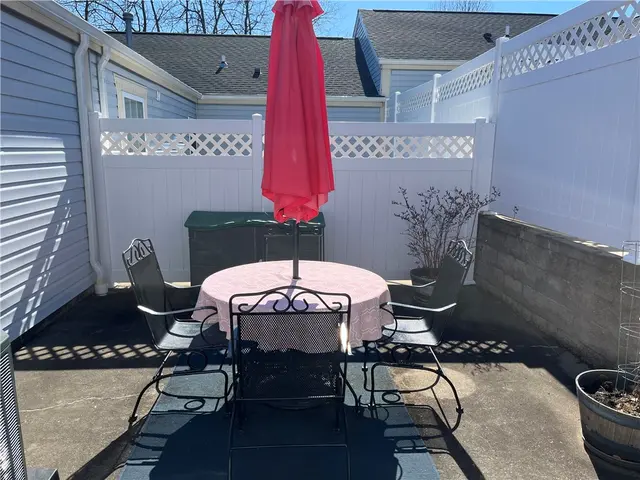 50 Blueberry Ln gallery image 16