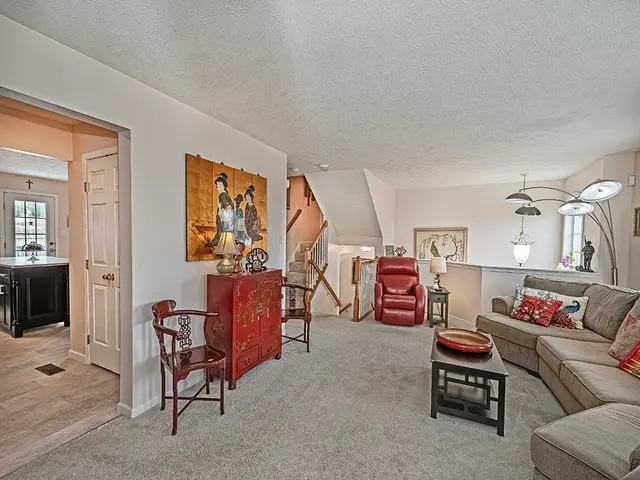 5003 Foxwood Ct gallery image 5