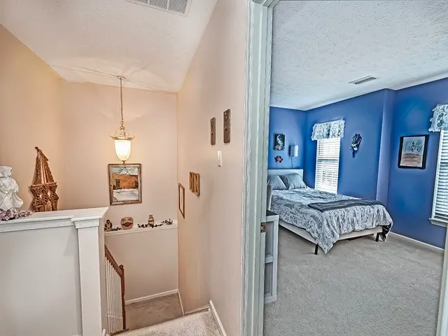 5003 Foxwood Ct gallery image 15