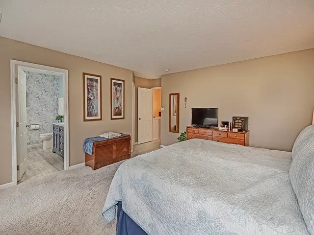 5003 Foxwood Ct gallery image 19