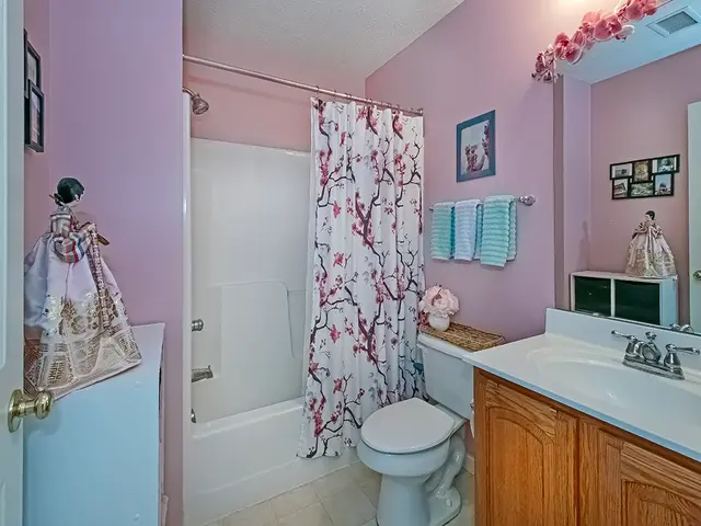 5003 Foxwood Ct gallery image 24