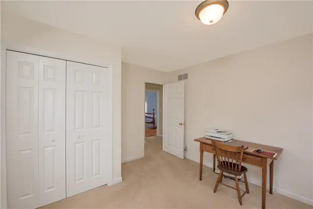 501 Northglen Court gallery image 5