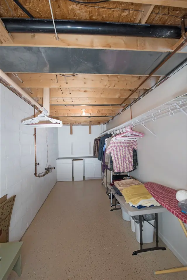 501 Northglen Court gallery image 12