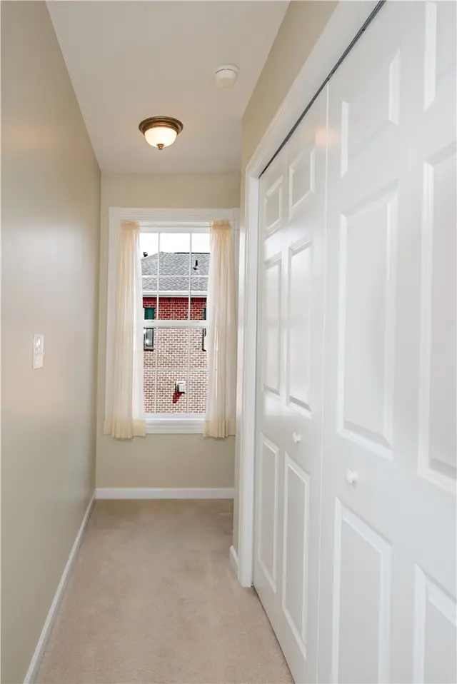 501 Northglen Court gallery image 24