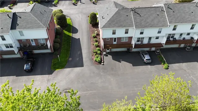 501 Northglen Court gallery image 31