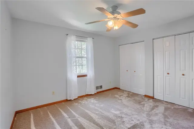 501 Saint Phillips Ct gallery image 7