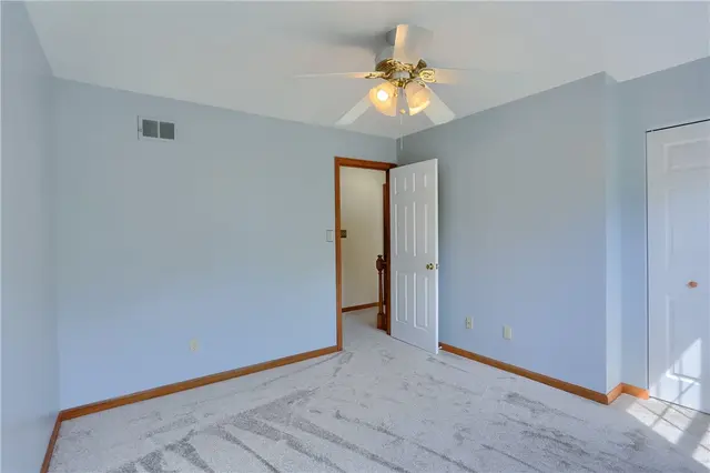 501 Saint Phillips Ct gallery image 18