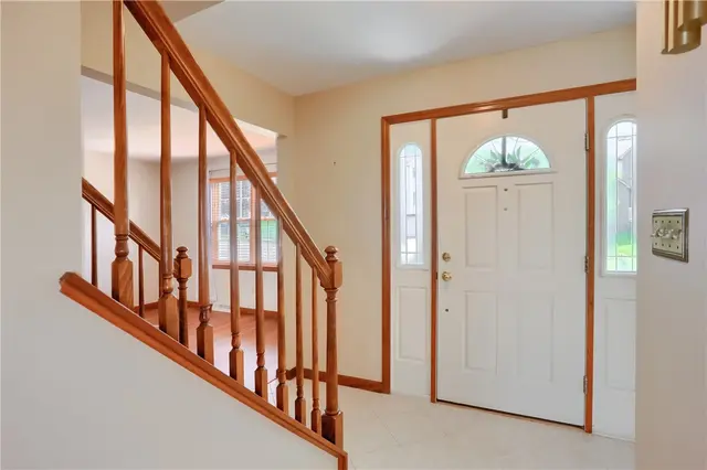 501 Saint Phillips Ct gallery image 39
