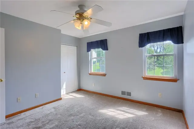 501 Saint Phillips Ct gallery image 29
