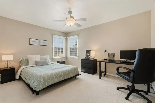 5010 Northfield Drive gallery image 4