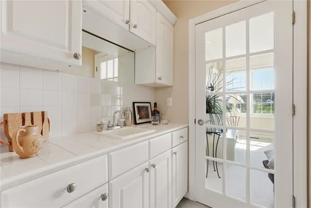 5010 Northfield Drive gallery image 7