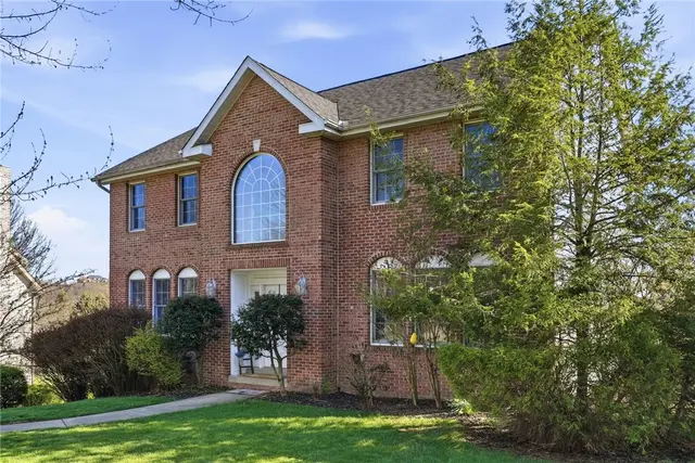5010 Northfield Drive gallery image 14