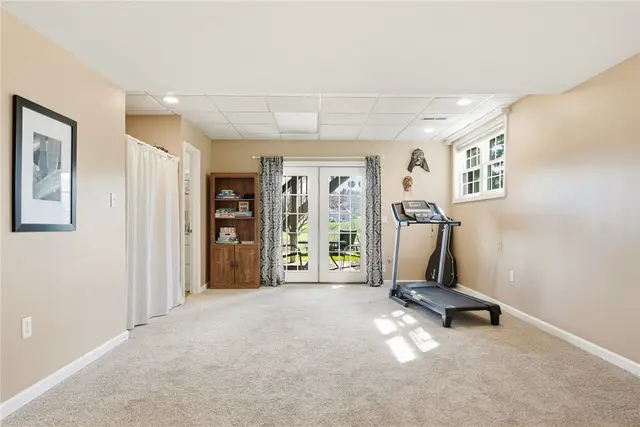 5010 Northfield Drive gallery image 25