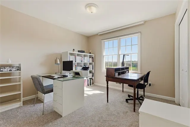 5010 Northfield Drive gallery image 33