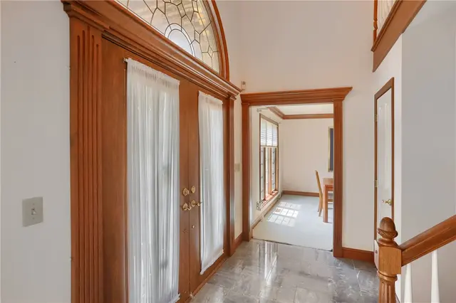 502 Colony Ct gallery image 42