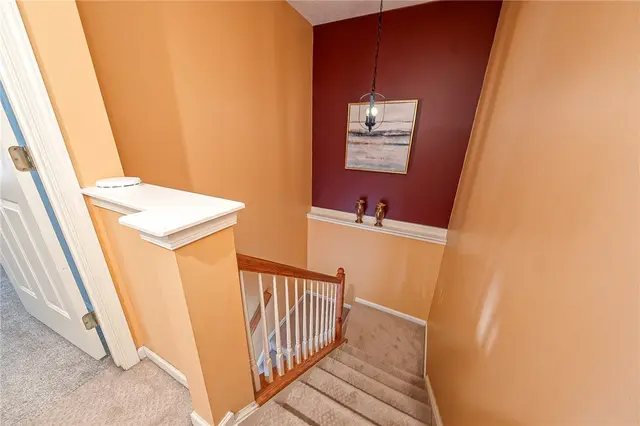 5020 Foxwood Ct gallery image 10