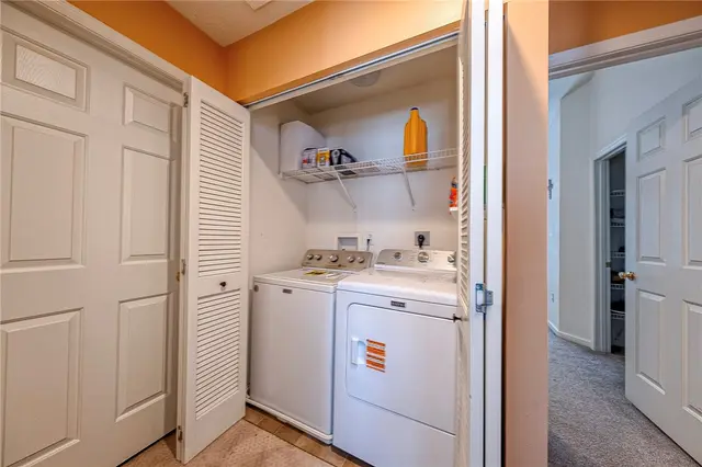 5020 Foxwood Ct gallery image 18