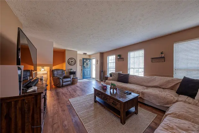 5020 Foxwood Ct gallery image 20