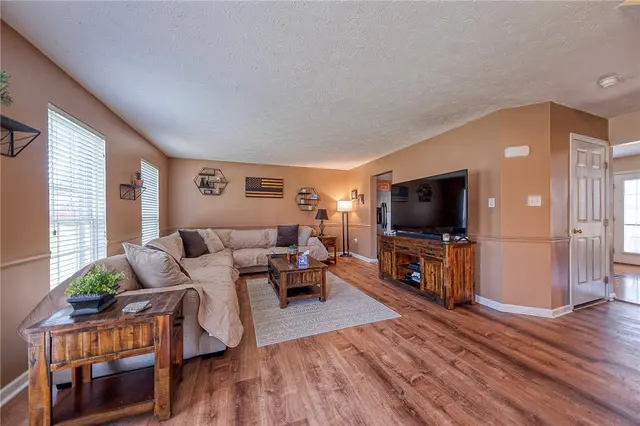 5020 Foxwood Ct gallery image 22