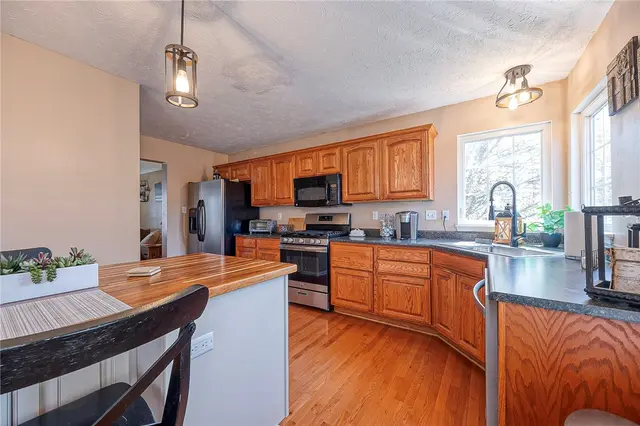 5020 Foxwood Ct gallery image 26