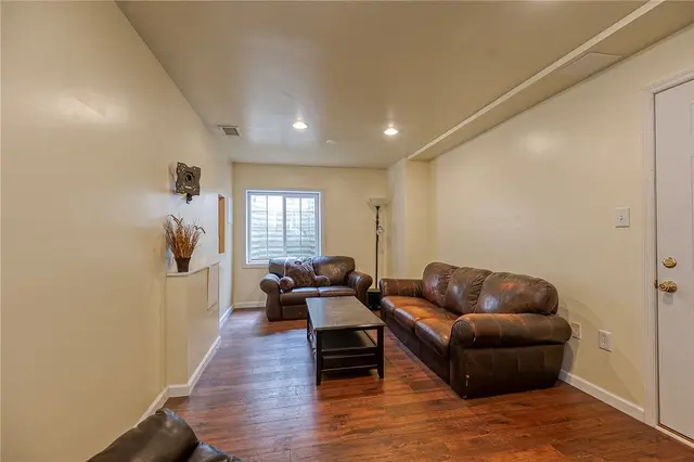 5020 Foxwood Ct gallery image 30