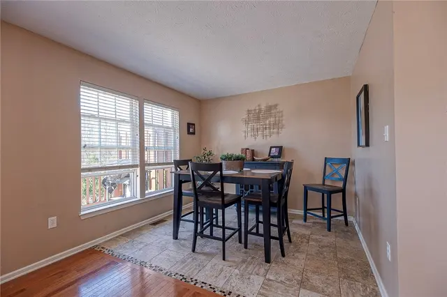 5020 Foxwood Ct gallery image 35
