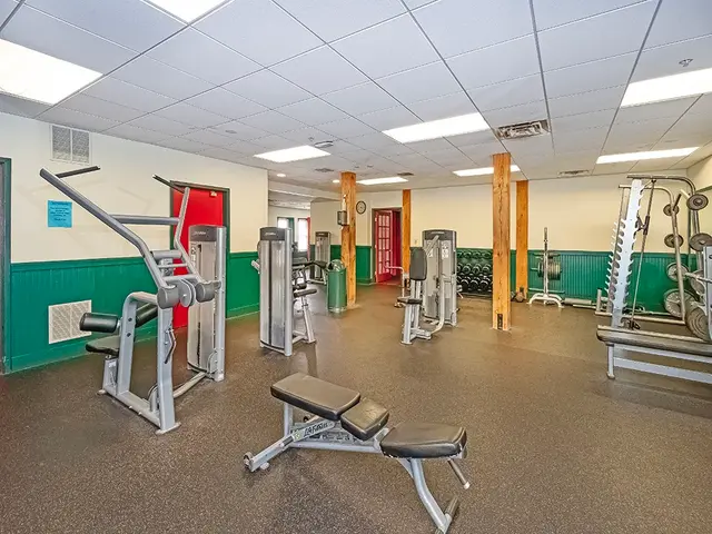 5023 Northfield Dr gallery image 5