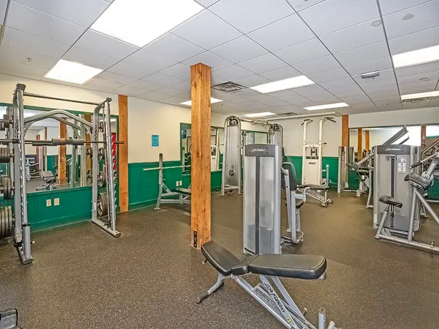 5023 Northfield Dr gallery image 20