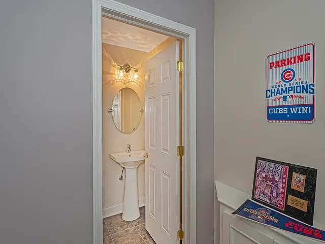 5023 Northfield Dr gallery image 23