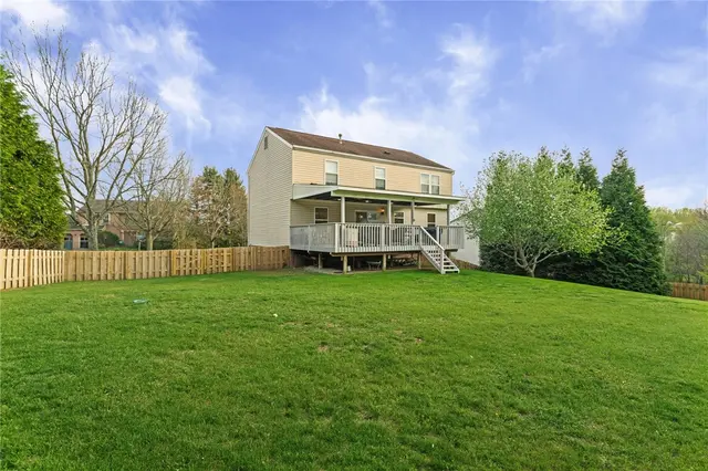 5029 Summit Dr gallery image 5