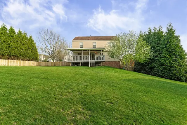 5029 Summit Dr gallery image 7