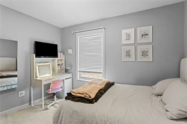5029 Summit Dr gallery image 46