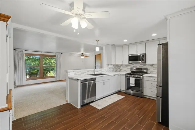 503 Greenwood Drive Ext gallery image 19
