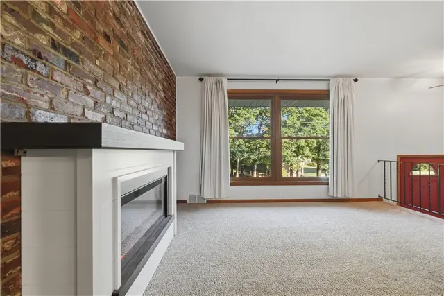 503 Greenwood Drive Ext gallery image 28