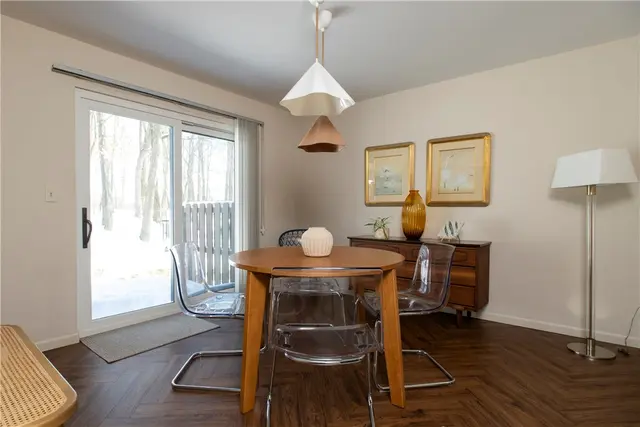 503 Kingsberry Ct gallery image 21