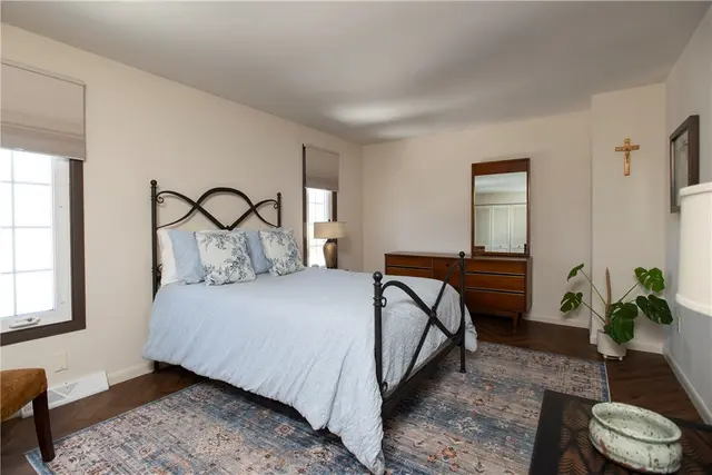 503 Kingsberry Ct gallery image 25