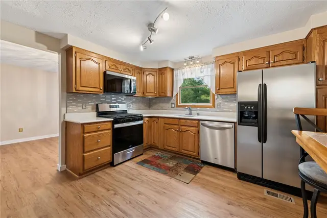 503 Quail Dr gallery image 10