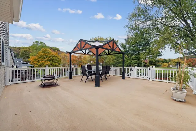 503 Quail Dr gallery image 11