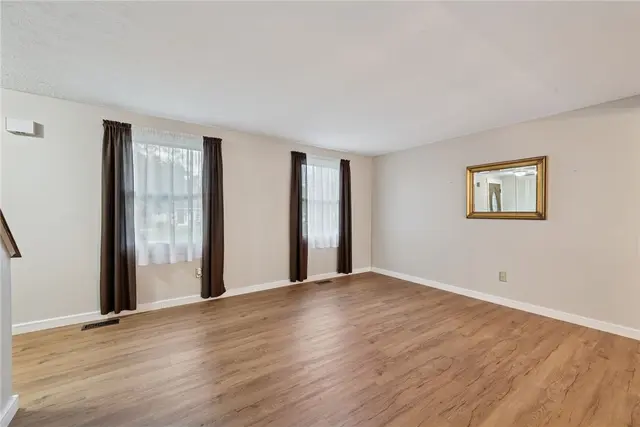 503 Quail Dr gallery image 14