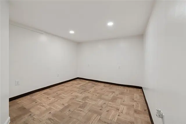 503 Quail Dr gallery image 28